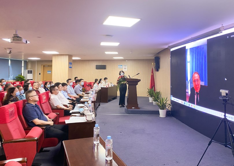 DSC_-200-2.jpg